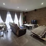 펜션 Maison Familiale Avec Piscine